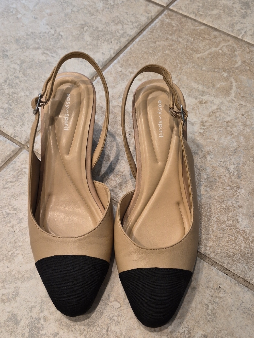 Easy Spirit Tan Spectator Slingback Heels with Black Cap Toe